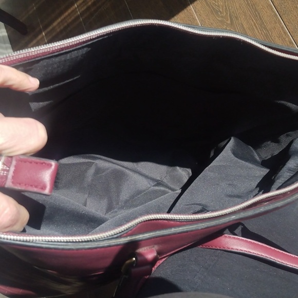 TRINA TURK BURGUNDY EMBOSSED TOTE OR SHOULDER BAG - Picture 9 of 12